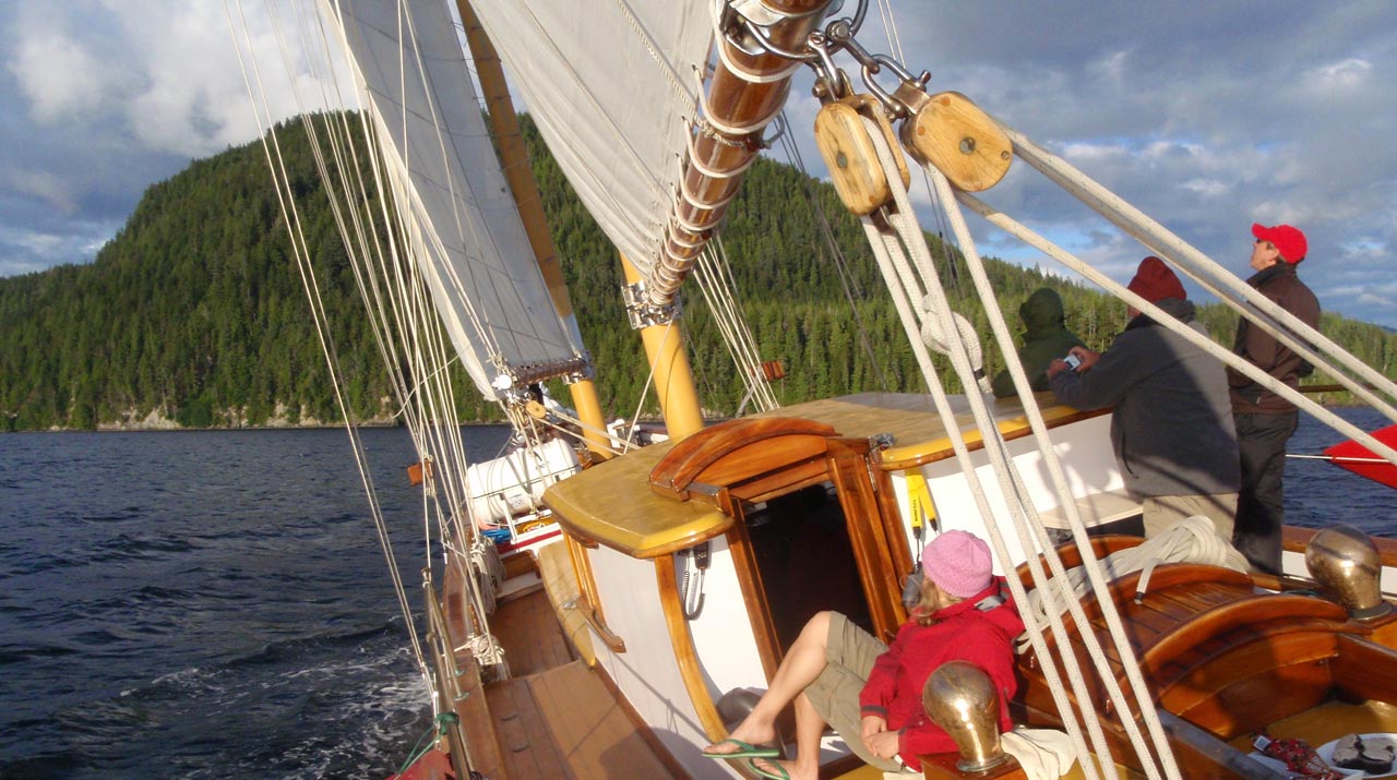 sailing on the bc and alaska coast
